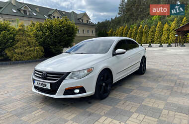Купе Volkswagen CC / Passat CC 2011 в Львове