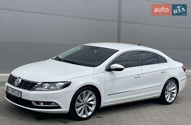 Купе Volkswagen CC / Passat CC 2012 в Киеве