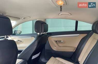 Купе Volkswagen CC / Passat CC 2012 в 