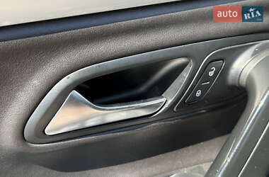 Купе Volkswagen CC / Passat CC 2012 в 