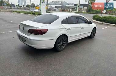 Купе Volkswagen CC / Passat CC 2012 в 