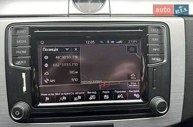 Купе Volkswagen CC / Passat CC 2012 в 