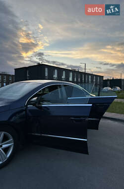 Купе Volkswagen CC / Passat CC 2012 в 