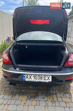 Купе Volkswagen CC / Passat CC 2011 в 