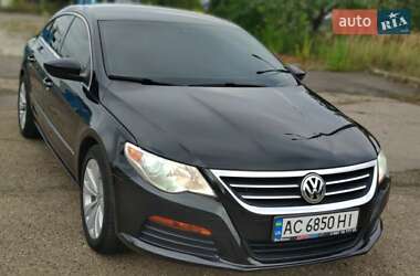Купе Volkswagen CC / Passat CC 2010 в Києві