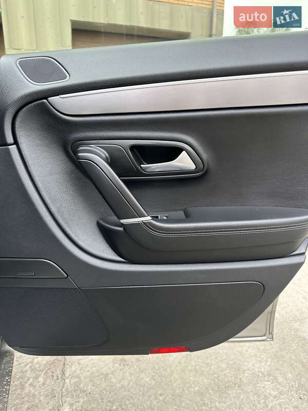Купе Volkswagen CC / Passat CC 2013 в Кропивницькому