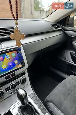Купе Volkswagen CC / Passat CC 2013 в 