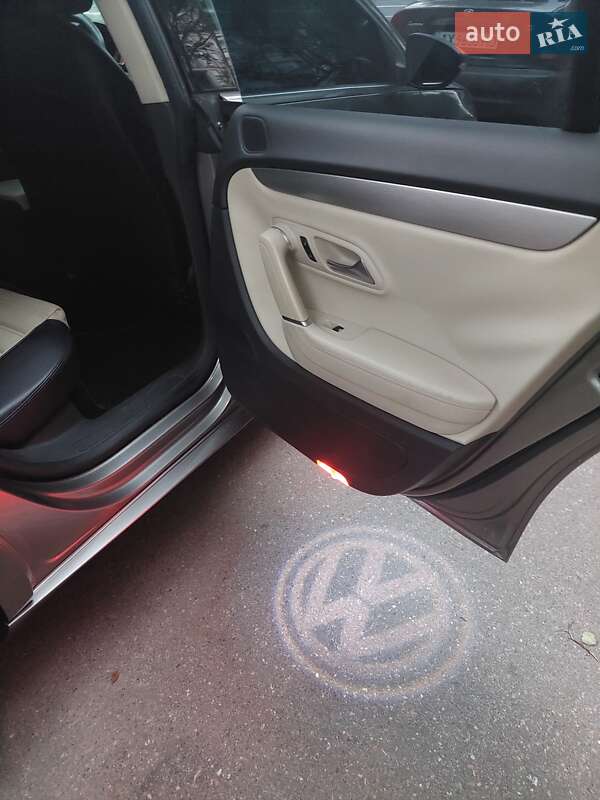 Купе Volkswagen CC / Passat CC 2011 в Харькове