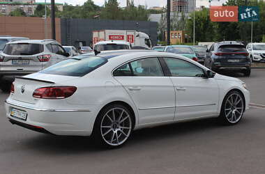 Купе Volkswagen CC / Passat CC 2012 в 