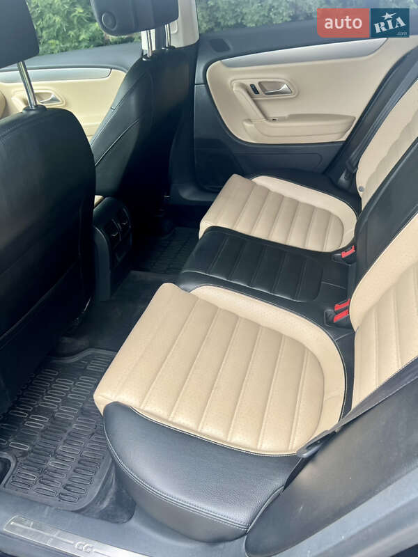 Купе Volkswagen CC / Passat CC 2014 в Полтаве
