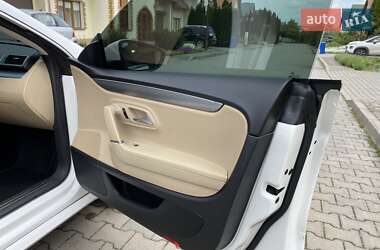 Купе Volkswagen CC / Passat CC 2012 в 