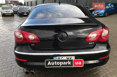 Купе Volkswagen CC / Passat CC 2010 в 