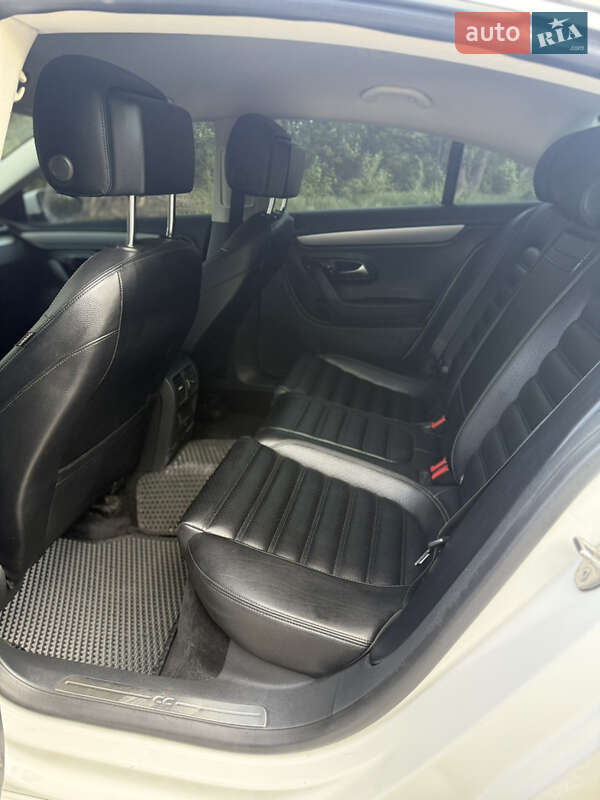 Купе Volkswagen CC / Passat CC 2012 в Кривом Роге