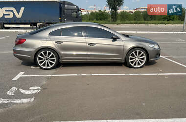 Купе Volkswagen CC / Passat CC 2010 в 