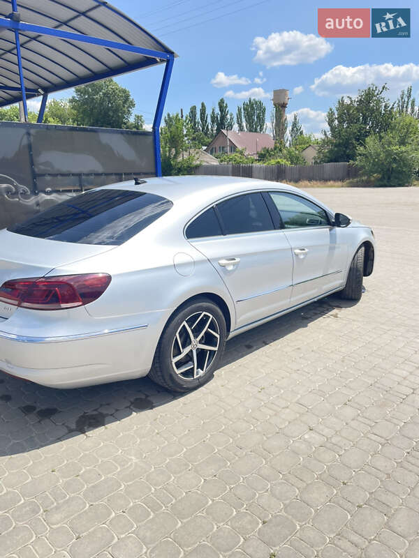 Купе Volkswagen CC / Passat CC 2015 в Херсоне