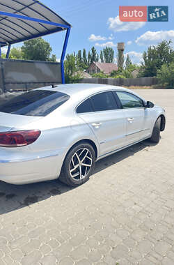 Купе Volkswagen CC / Passat CC 2015 в 
