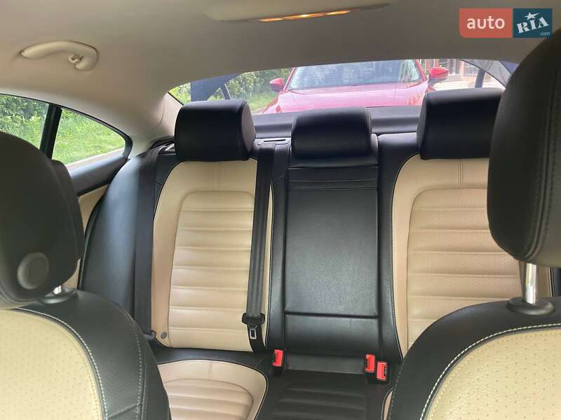 Купе Volkswagen CC / Passat CC 2014 в Вишневом