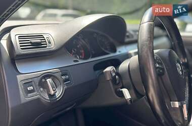 Купе Volkswagen CC / Passat CC 2009 в 