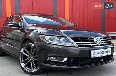Купе Volkswagen CC / Passat CC 2015 в 