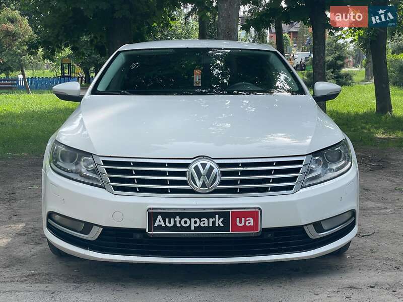 Купе Volkswagen CC / Passat CC 2013 в Киеве