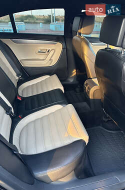 Купе Volkswagen CC / Passat CC 2013 в 