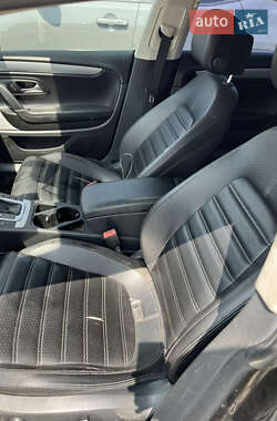 Купе Volkswagen CC / Passat CC 2013 в 