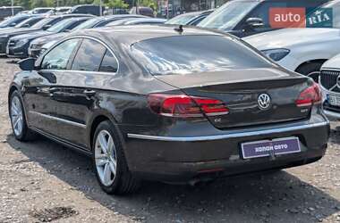 Купе Volkswagen CC / Passat CC 2013 в 