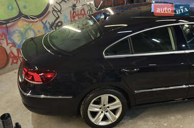 Купе Volkswagen CC / Passat CC 2012 в 