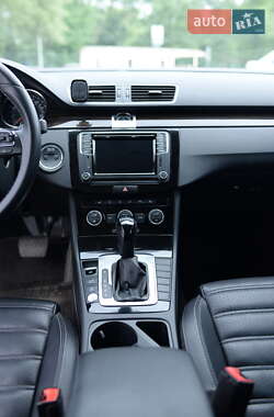 Купе Volkswagen CC / Passat CC 2016 в 