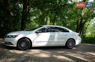 Купе Volkswagen CC / Passat CC 2016 в 
