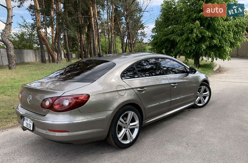 Купе Volkswagen CC / Passat CC 2010 в Харькове
