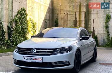 Купе Volkswagen CC / Passat CC 2013 в 