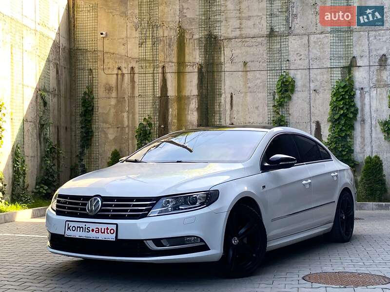 Купе Volkswagen CC / Passat CC 2013 в 
