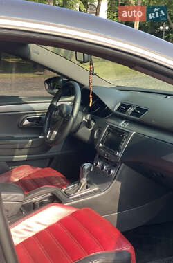 Купе Volkswagen CC / Passat CC 2012 в 