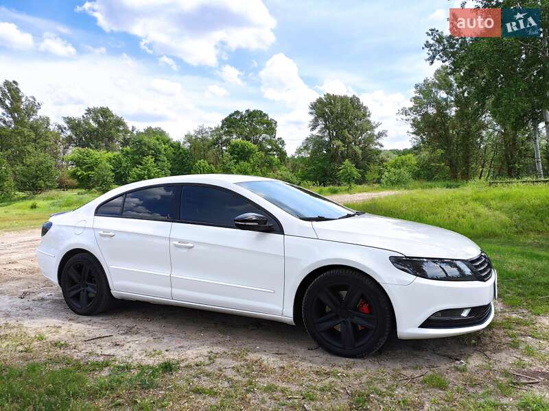 Купе Volkswagen CC / Passat CC 2012 в Полтаве