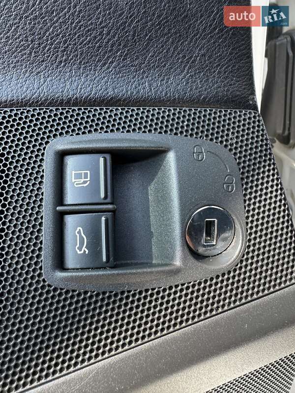 Купе Volkswagen CC / Passat CC 2012 в Полтаве