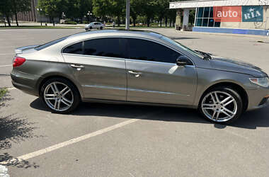 Купе Volkswagen CC / Passat CC 2010 в 