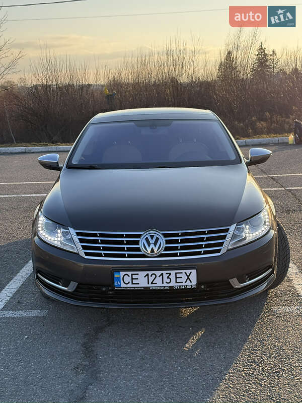 Купе Volkswagen CC / Passat CC 2014 в Чернівцях