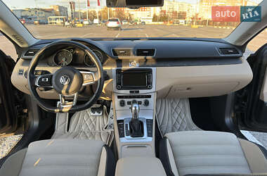 Купе Volkswagen CC / Passat CC 2014 в 