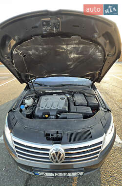 Купе Volkswagen CC / Passat CC 2014 в 
