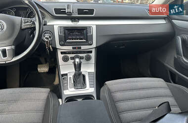 Купе Volkswagen CC / Passat CC 2015 в 
