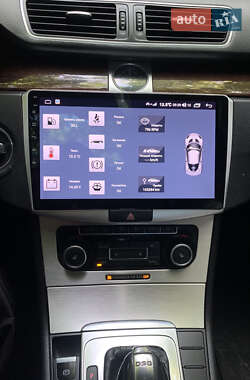 Купе Volkswagen CC / Passat CC 2011 в 
