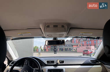 Купе Volkswagen CC / Passat CC 2012 в 