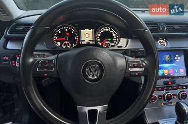Купе Volkswagen CC / Passat CC 2014 в 