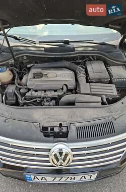 Купе Volkswagen CC / Passat CC 2013 в 