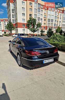 Купе Volkswagen CC / Passat CC 2012 в 