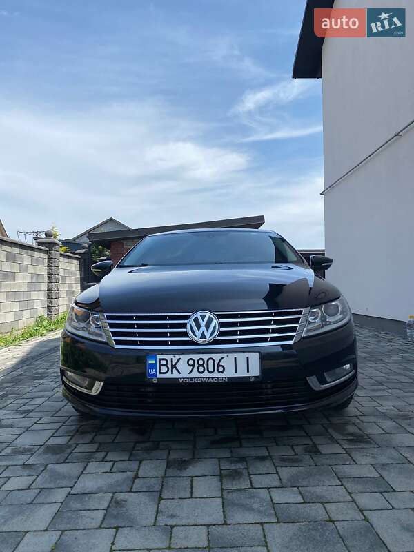 Купе Volkswagen CC / Passat CC 2012 в Ровно