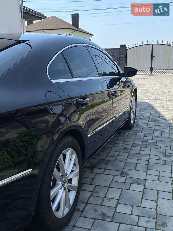Купе Volkswagen CC / Passat CC 2012 в Ровно