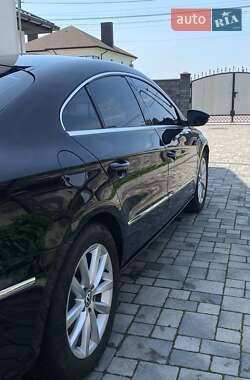 Купе Volkswagen CC / Passat CC 2012 в 