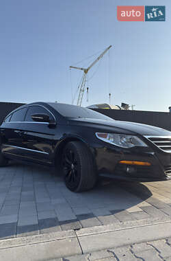 Купе Volkswagen CC / Passat CC 2010 в 